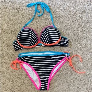 Colorful immocean bathing suit, never worn
